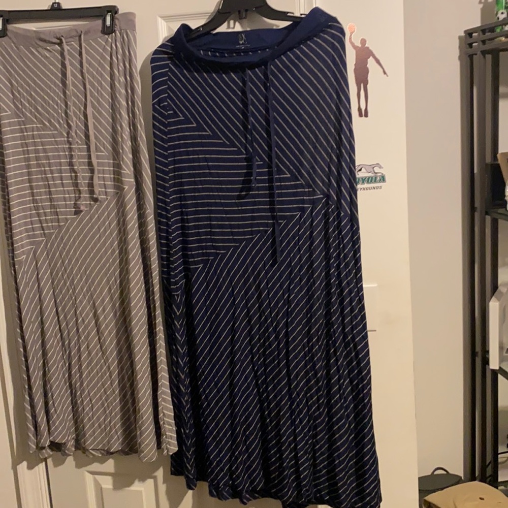 NY&Co skirts